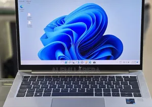 New Laptop HP EliteBook 830 G8 16GB Intel Core i5 SSD 512GB