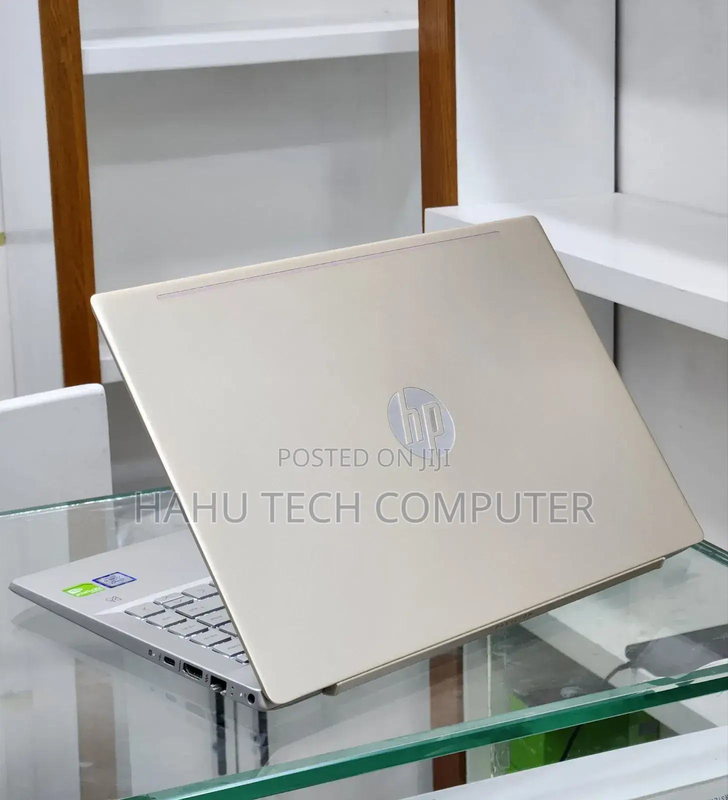 New Laptop HP Pavilion 14 8GB Intel Core i5 SSD 512GB