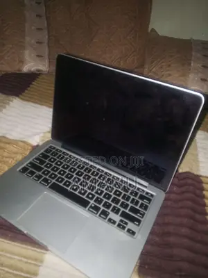 Laptop Apple MacBook Pro 2015 8GB Intel Core i5 SSD 256GB