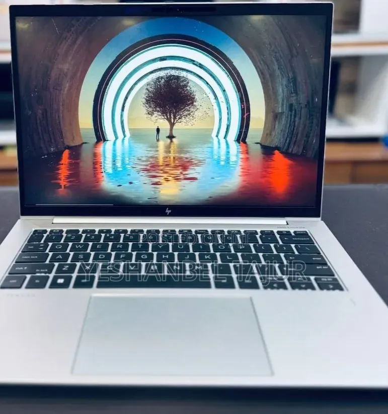 New Laptop HP EliteBook 640 G10 16GB Intel Core i5 SSD 512GB