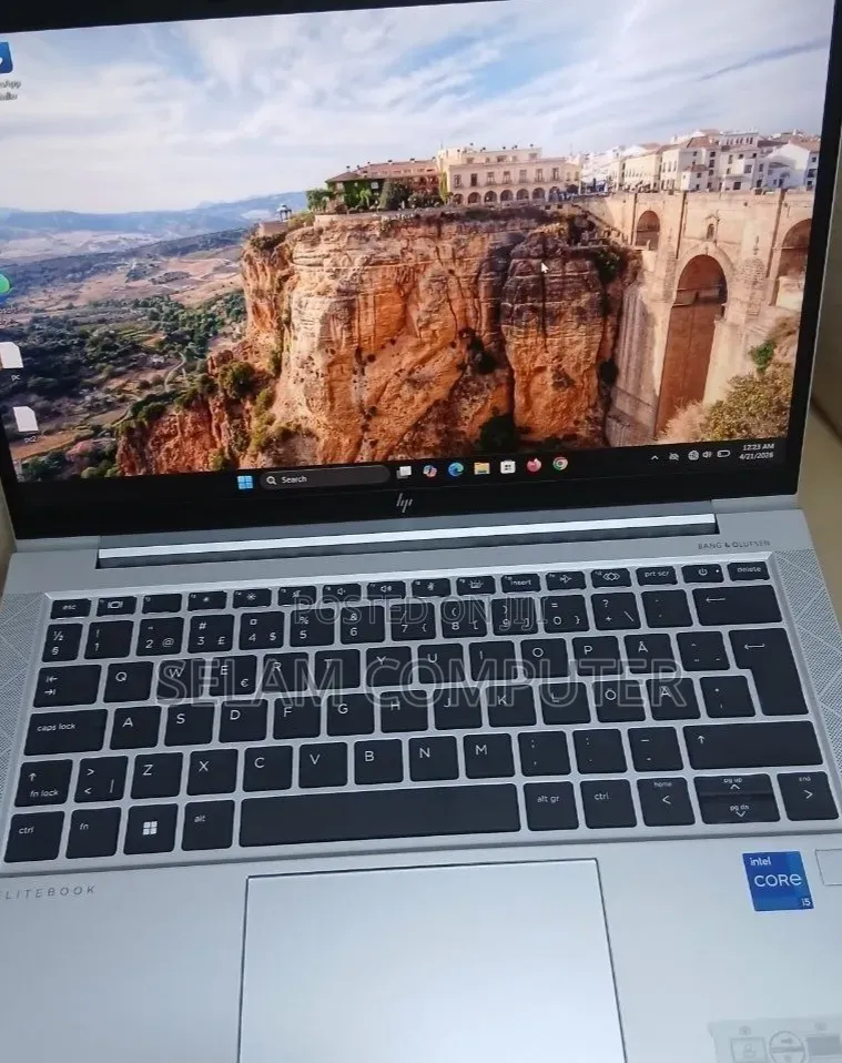 New Laptop HP EliteBook 830 16GB Intel Core i5 SSD 512GB