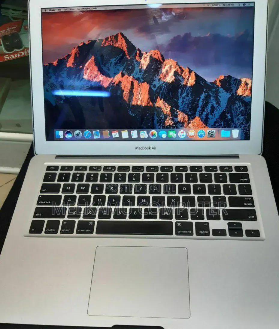 New Laptop Apple MacBook Air 4GB Intel Core i5 SSD 256GB
