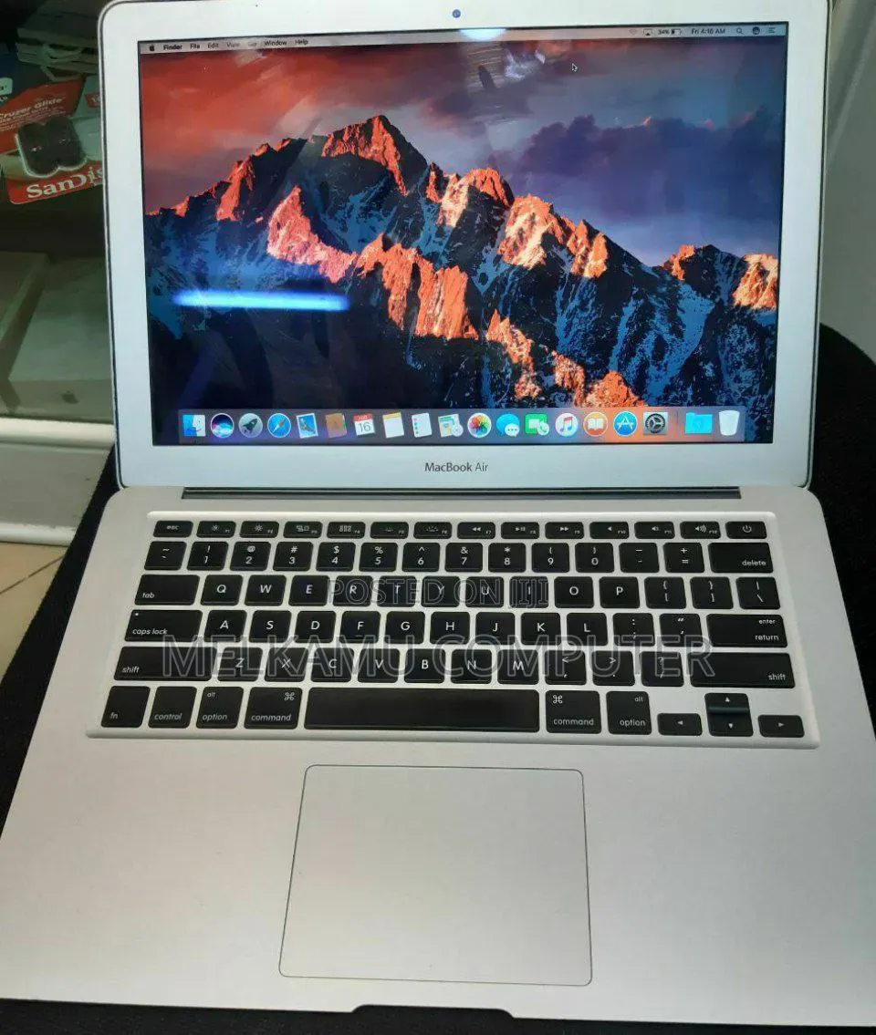 New Laptop Apple MacBook Air 4GB Intel Core i5 SSD 256GB