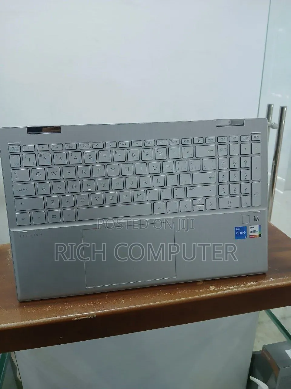 New Laptop HP Pavilion 15 8GB Intel Core i5 SSD 512GB