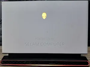 New Laptop Alienware 15 8GB Intel Core i7 SSD 512GB