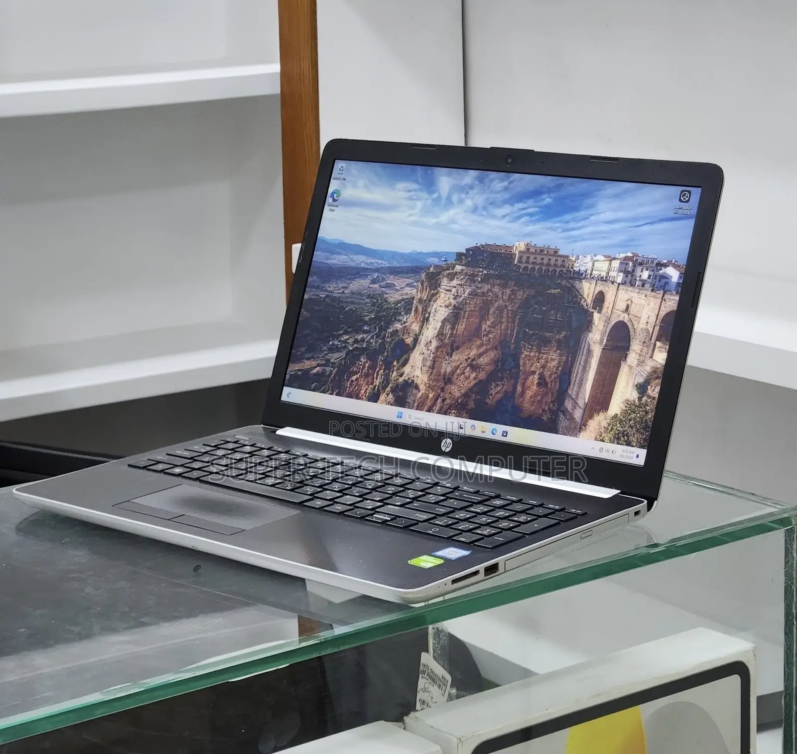 New Laptop HP Stream Notebook 8GB Intel Core i7 HDD 1T