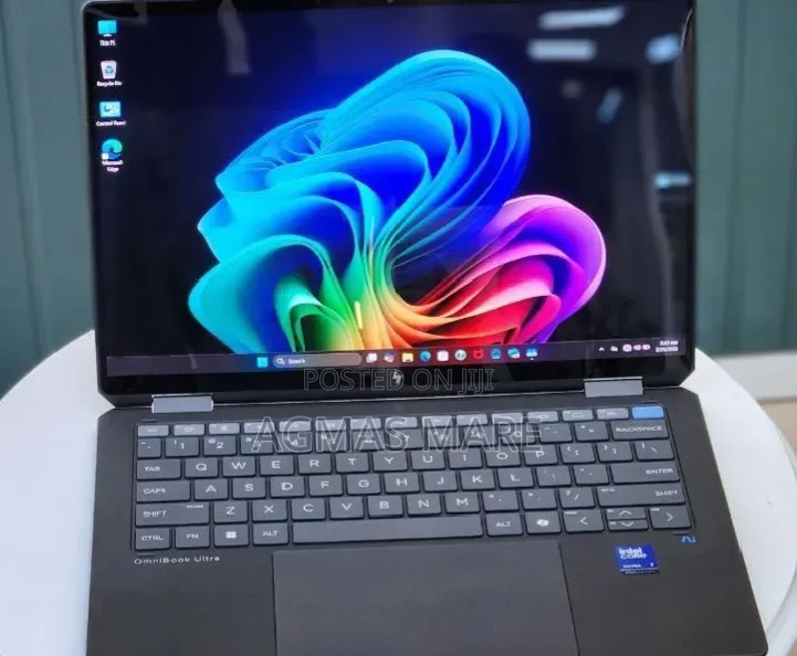 New Laptop HP OmniBook Ultra Flip 14" 16GB Intel Core Ultra 7 SSD 1T