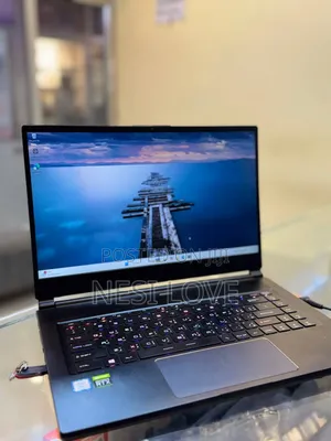 New Laptop MSI Stealth 16 AI Studio 16GB Intel Core i7 SSD 512GB