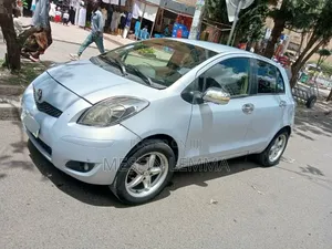 Toyota Yaris 2008 Silver