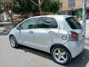 Toyota Yaris 2008 Silver