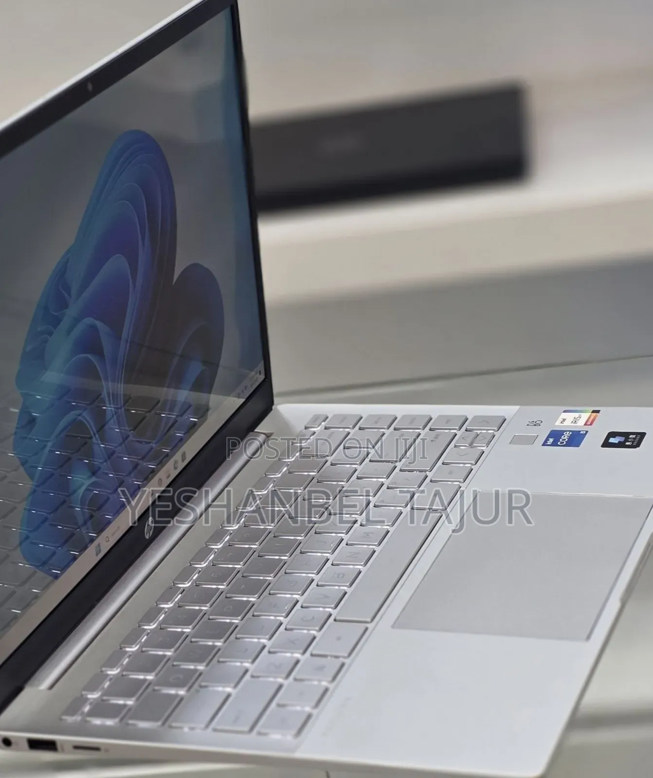 New Laptop HP EliteBook 840 G8 16GB Intel Core i7 SSD 512GB