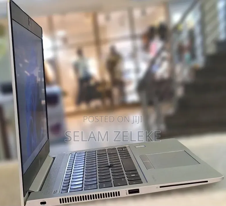 New Laptop HP EliteBook 840 G6 8GB Intel Core i7 SSD 512GB