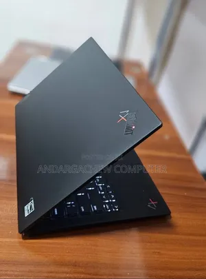 Laptop Lenovo ThinkPad X1 Carbon 16GB Intel Core i7 SSD 512GB