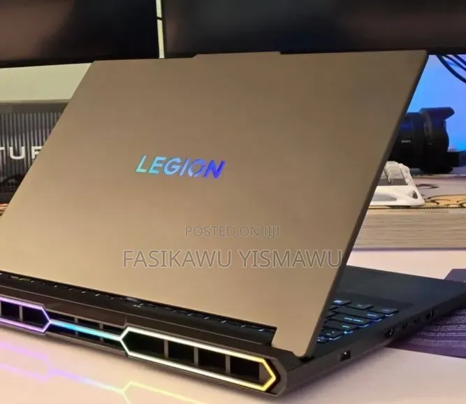 New Laptop Lenovo Legion 5 16GB Intel Core i9 SSD 2T