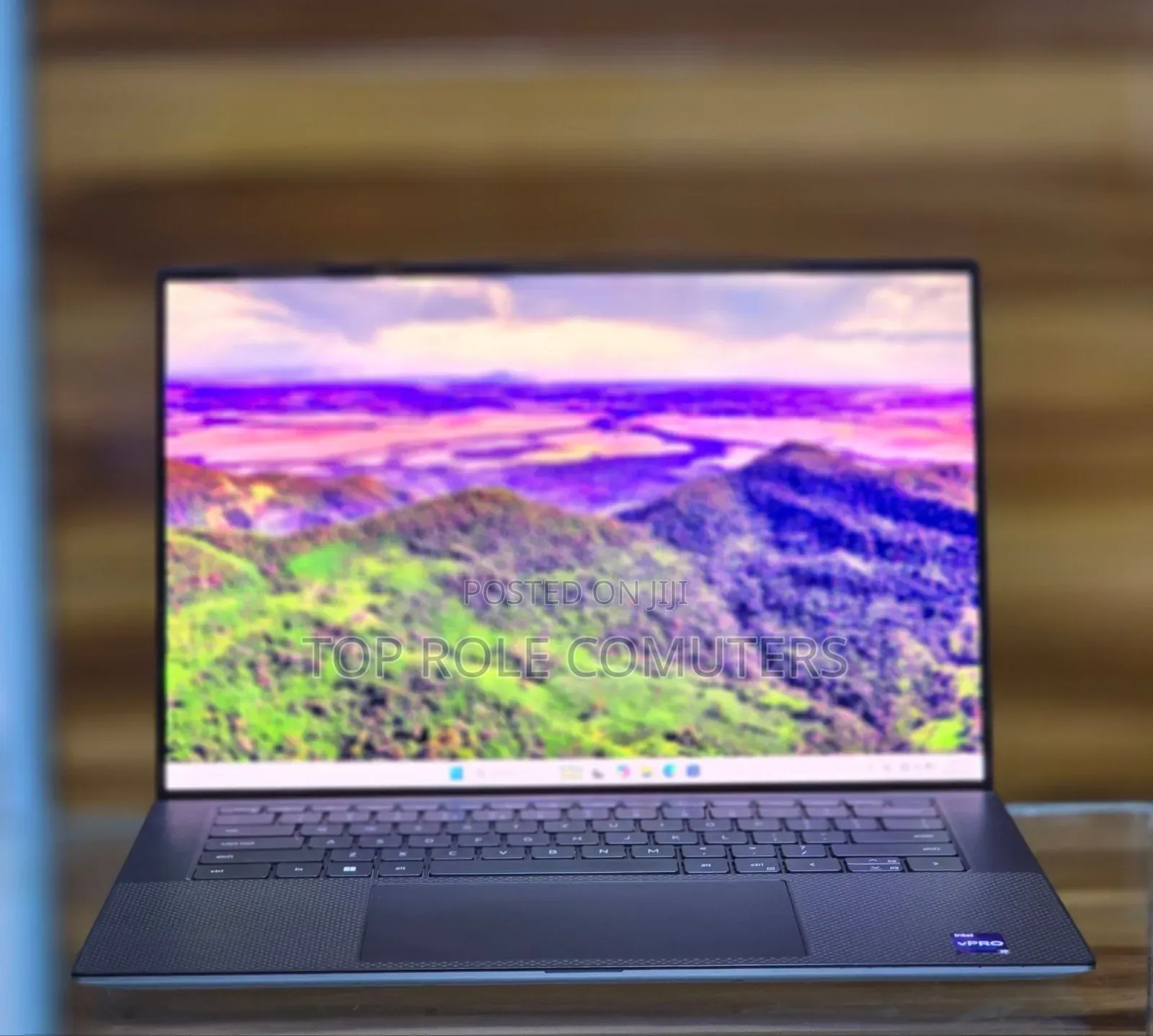 New Laptop Dell 16GB Intel Core i9 SSD 512GB