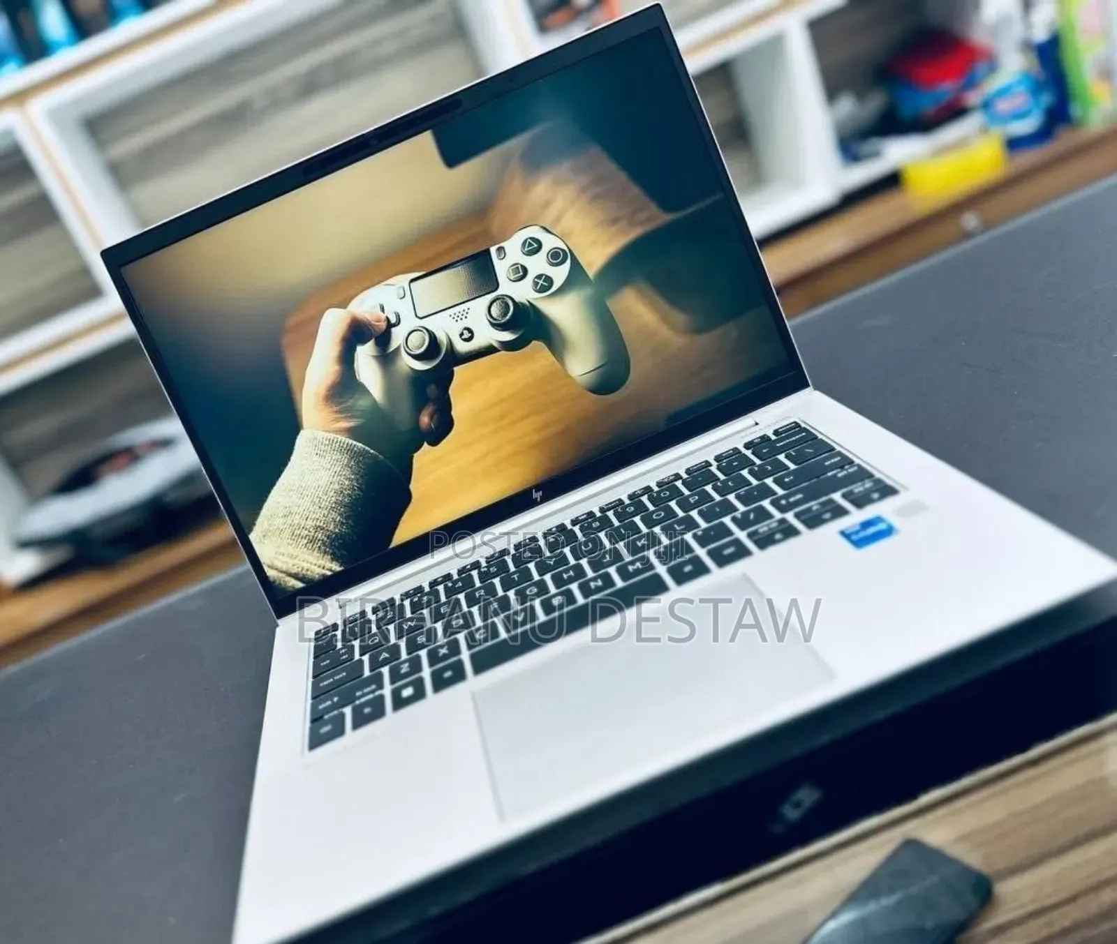 New Laptop HP EliteBook 840 G10 16GB Intel Core i7 SSD 512GB