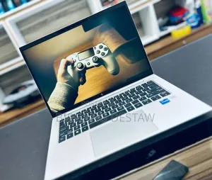 New Laptop HP EliteBook 840 G10 16GB Intel Core i7 SSD 512GB