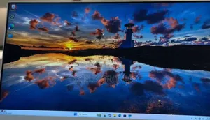 New Laptop HP OmniStudio X All-in-One 16GB Intel Core i5 SSD 1T