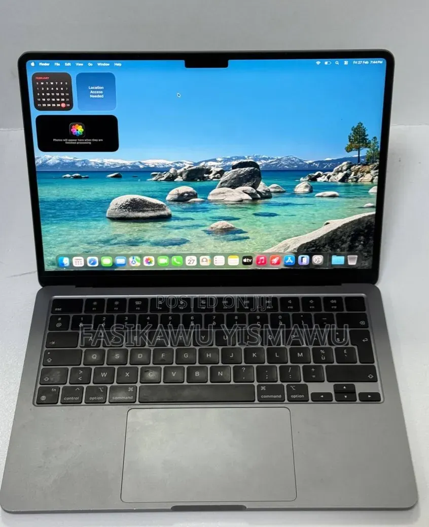 New Laptop Apple MacBook Air 2023 M2 16GB Apple M2 SSD 256GB