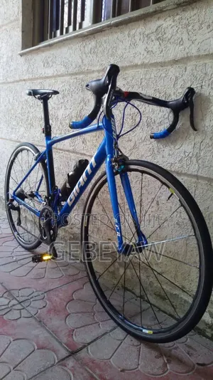 Gaint Road Bike