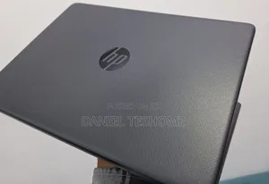 New Laptop HP 250 G7 4GB Intel Core i3 SSD 256GB