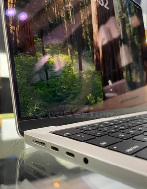 New Apple MacBook Pro 2023 M3 Pro 14-inch 8GB Apple M3 Pro SSD 512GB
