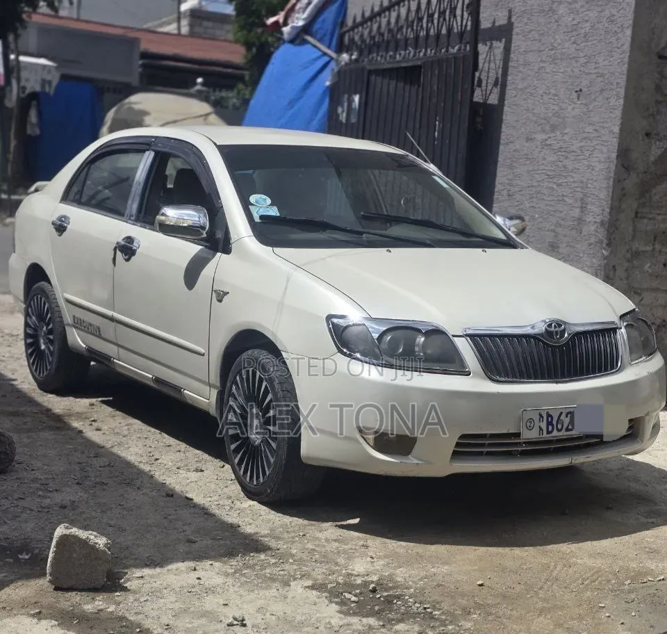 Toyota Corolla 2007 White