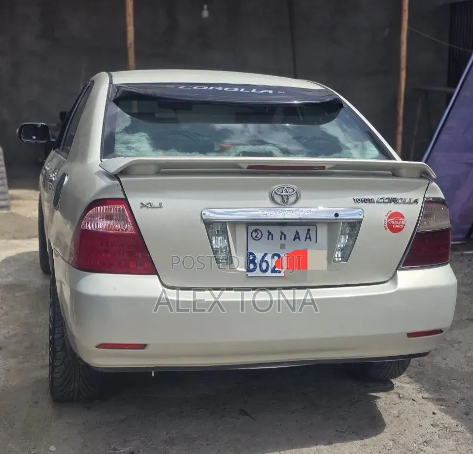 Toyota Corolla 2007 White