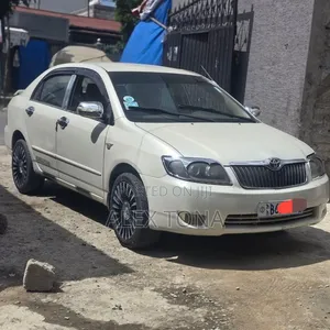 Toyota Corolla 2007 White