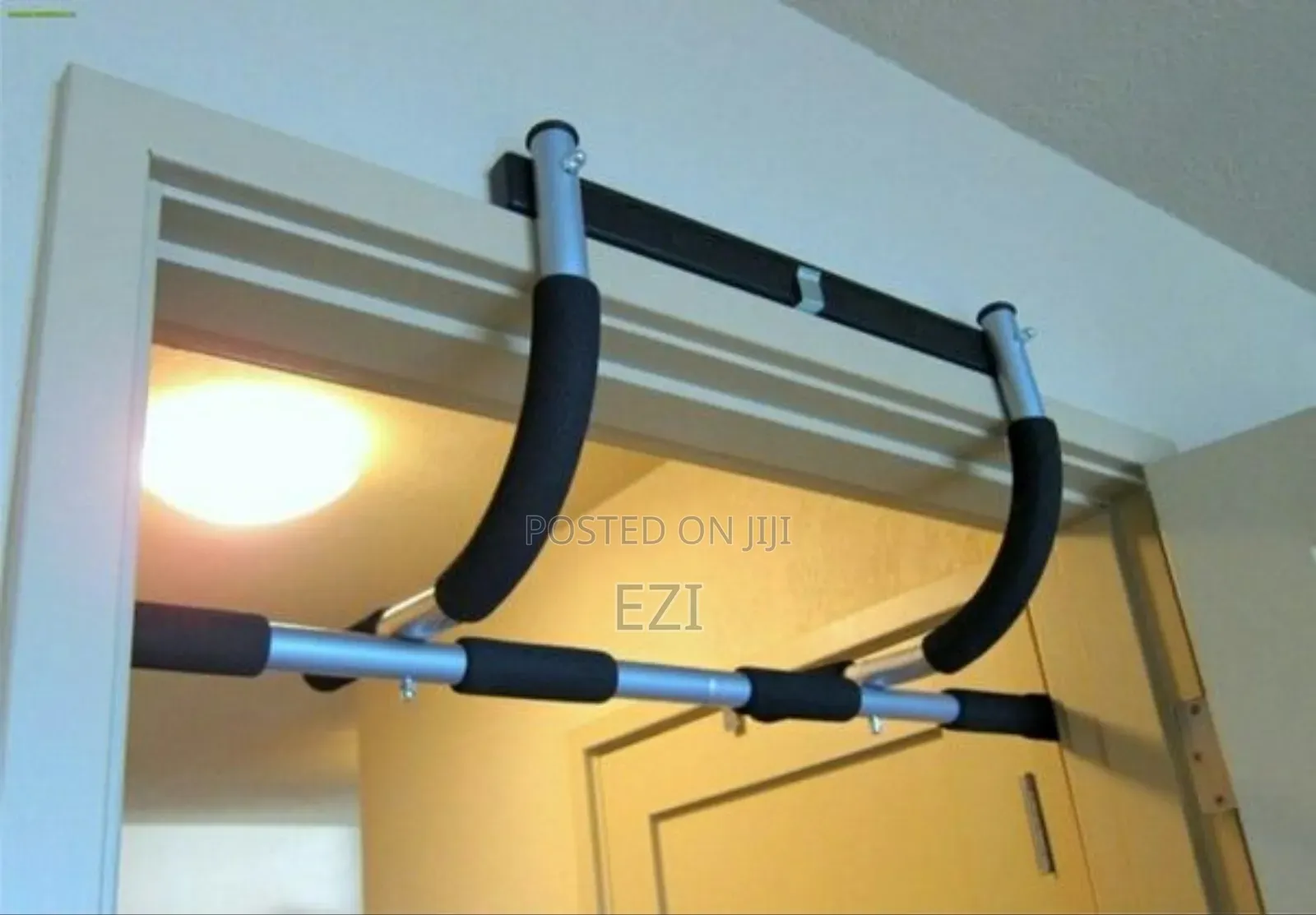 Pull Up Exerciser