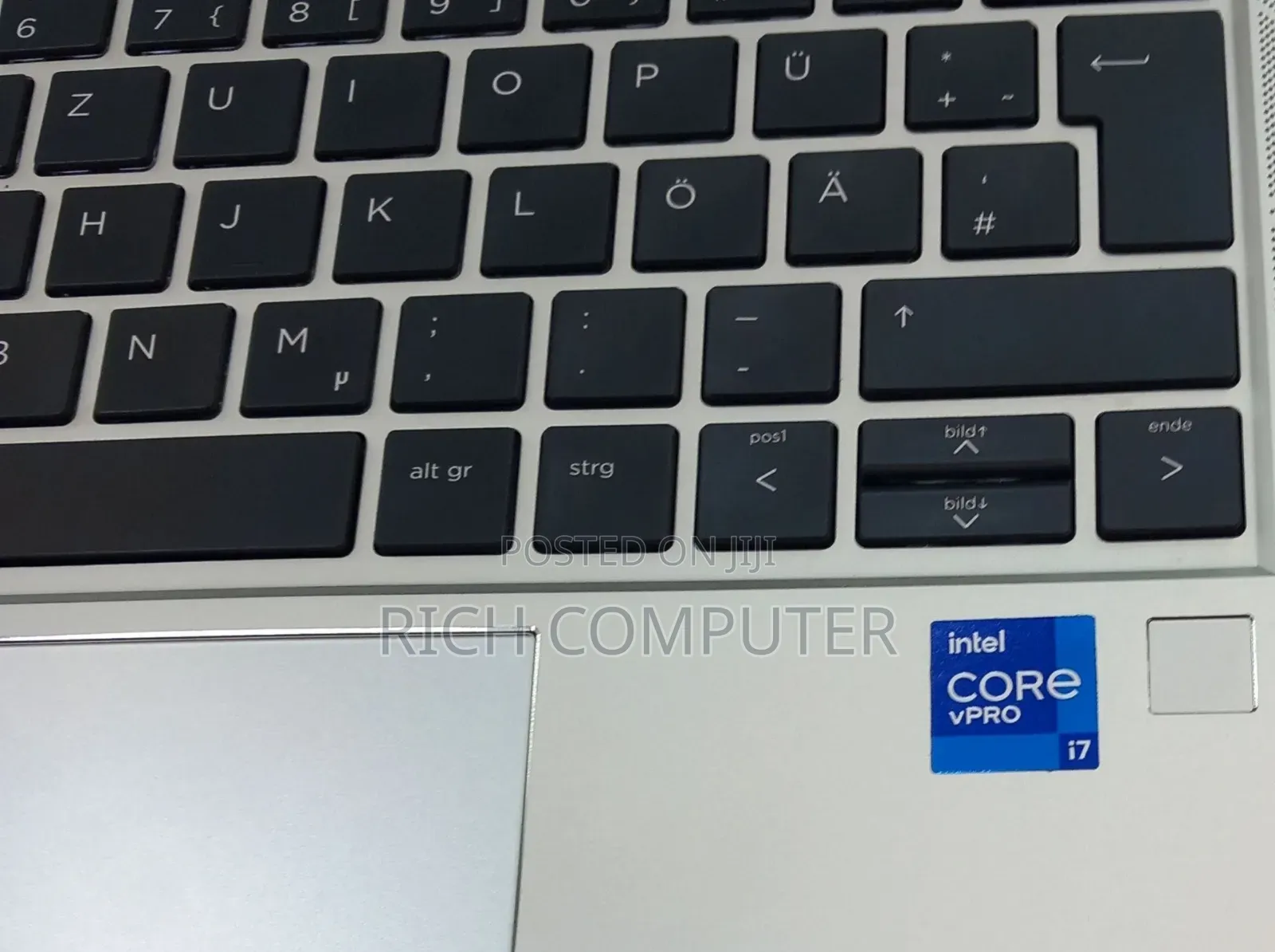New Laptop HP EliteBook 830 G8 16GB Intel Core i7 SSD 512GB