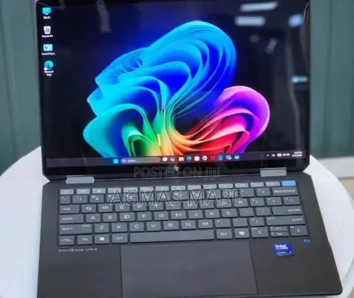 New Laptop HP OmniBook Ultra Flip 14" 16GB Intel Core Ultra 7 SSD 1T