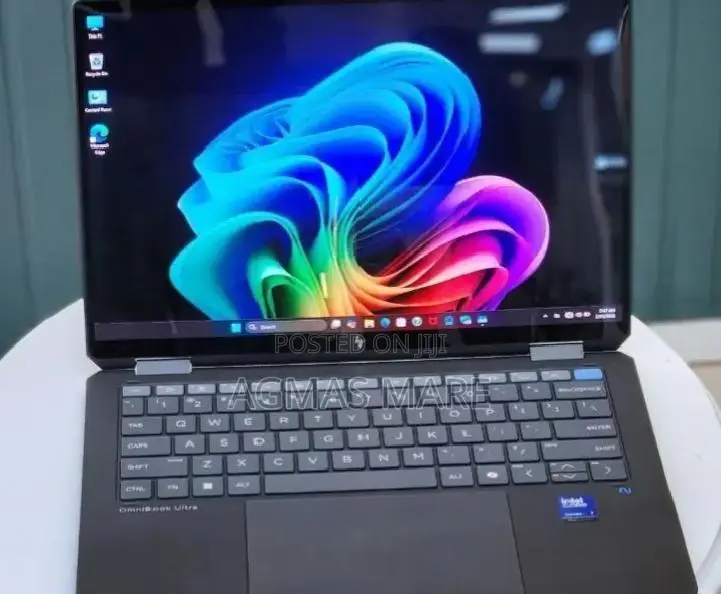 New Laptop HP OmniBook Ultra Flip 14" 16GB Intel Core Ultra 7 SSD 1T