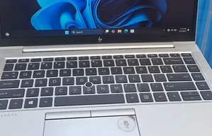 New Laptop HP EliteBook 840 16GB Intel Core i5 SSD 512GB