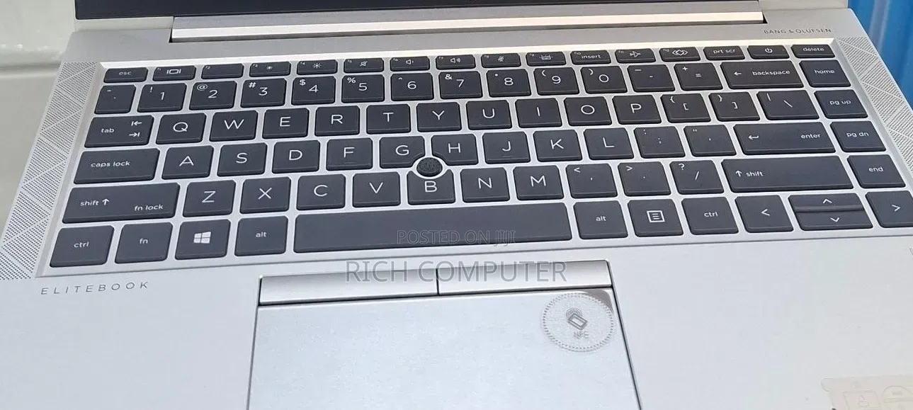 New Laptop HP EliteBook 840 16GB Intel Core i5 SSD 512GB