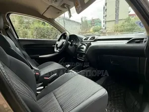 Suzuki Dzire 2022 Silver