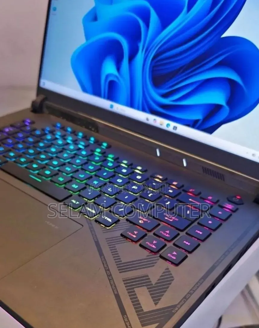 New Laptop Asus ROG Strix G16 G614 16GB Intel Core i9 SSD 1T