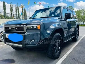 Toyota Land Cruiser Prado 2025 Gray