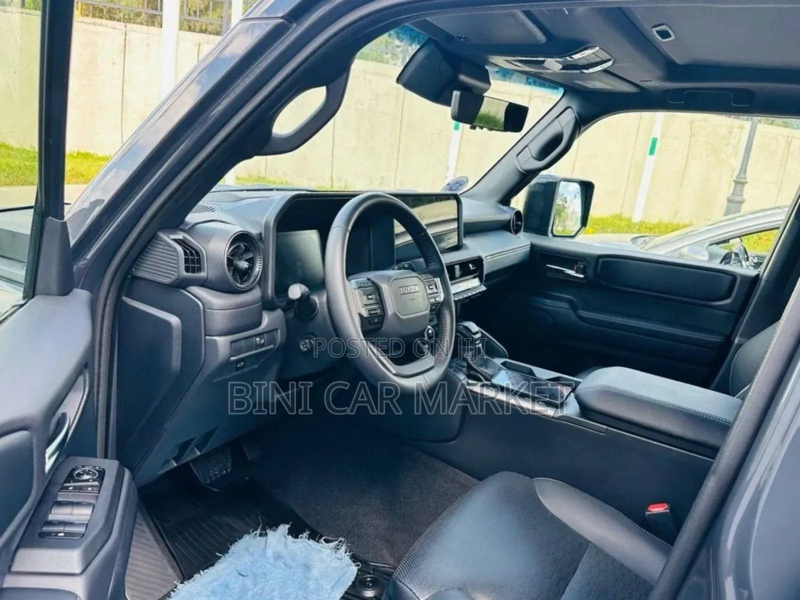 Toyota Land Cruiser Prado 2025 Gray