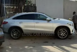 Mercedes-Benz GLE-Class 2017 Silver