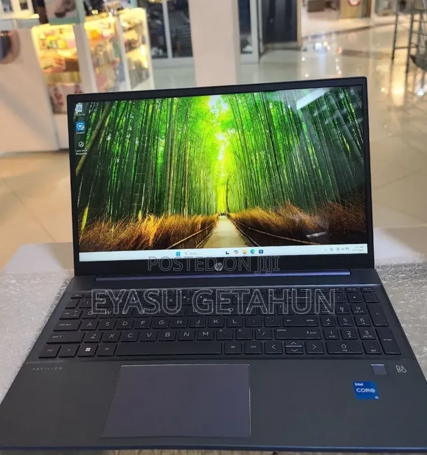New Laptop HP Pavilion 15 16GB Intel Core i5 SSD 512GB