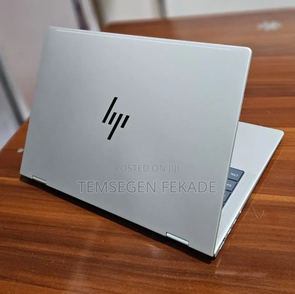 New Laptop HP 32GB Intel Core Ultra 7 SSD 512GB