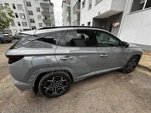 Hyundai Tucson 2022 Purple