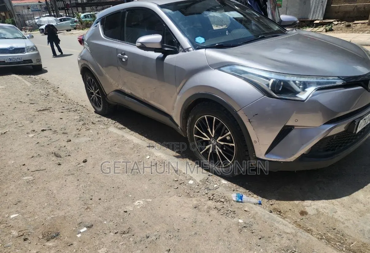 Toyota C-HR 2017 Silver