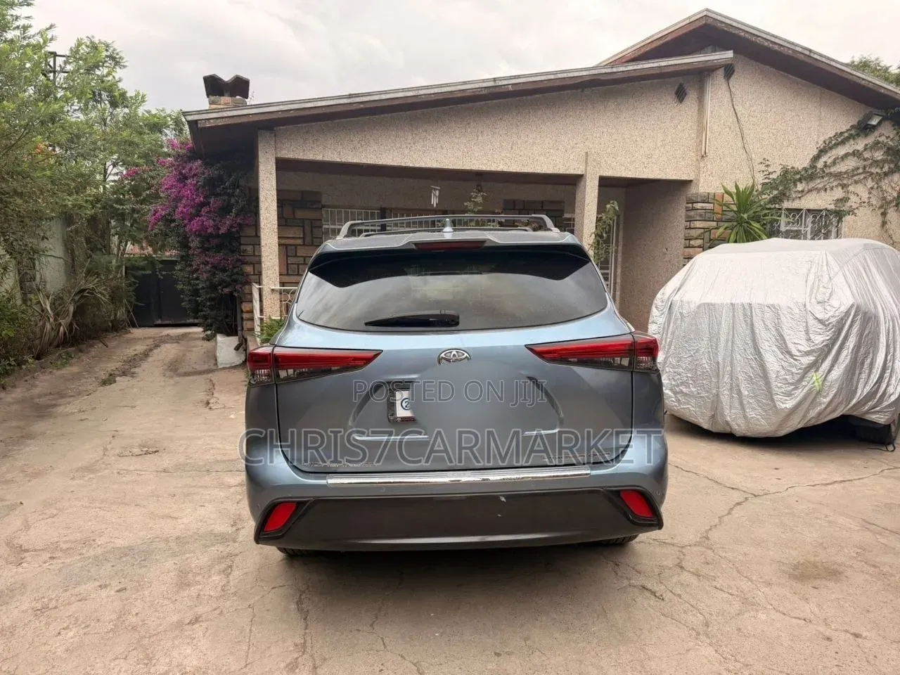 Toyota Highlander Limited AWD 2020 Blue