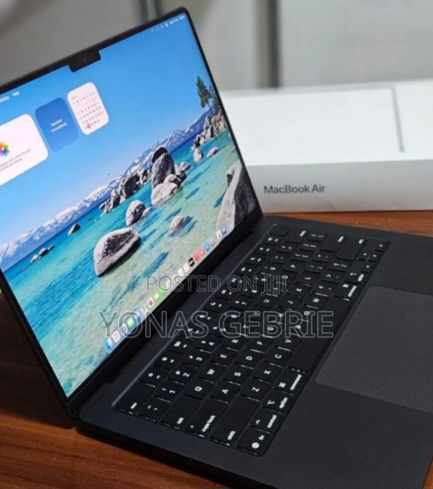 New Laptop Apple MacBook 16GB Apple M5 SSD 512GB