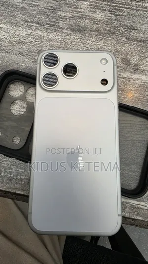 Apple iPhone 17 Pro Max 512 GB Silver