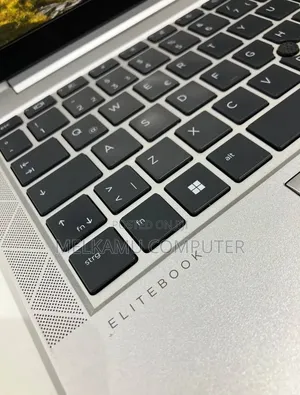 New Laptop HP EliteBook 830 G8 16GB Intel Core i5 SSD 512GB