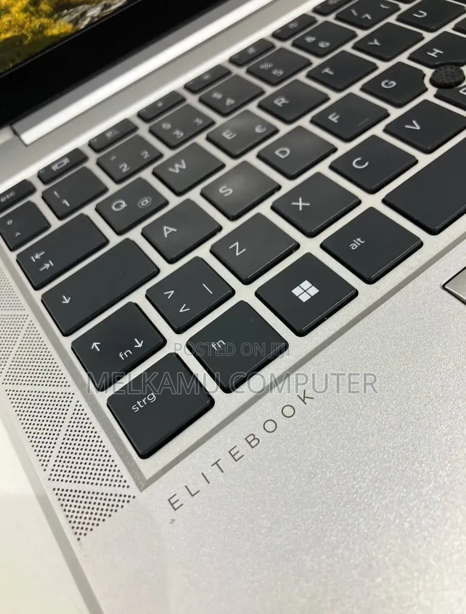 New Laptop HP EliteBook 830 G8 16GB Intel Core i5 SSD 512GB