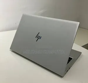 New Laptop HP EliteBook 830 G8 16GB Intel Core i5 SSD 512GB